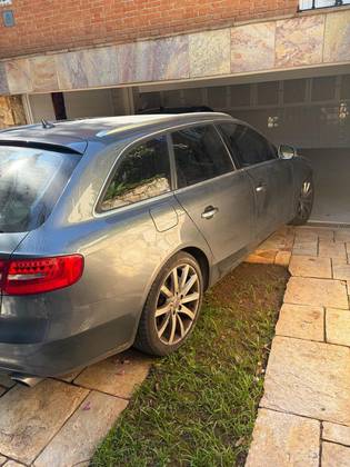 AUDI A4 2.0 TFSI GASOLINA AVANT AMBITION 4P QUATTRO S TRONIC AUDI A4 2.0 TFSI GASOLINA AVANT AMBITION 4P QUATTRO S TRONIC